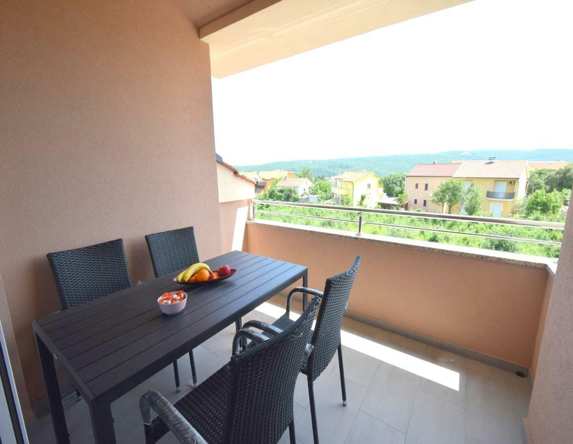 Apartments Medna Čižići Eksteriør bilde