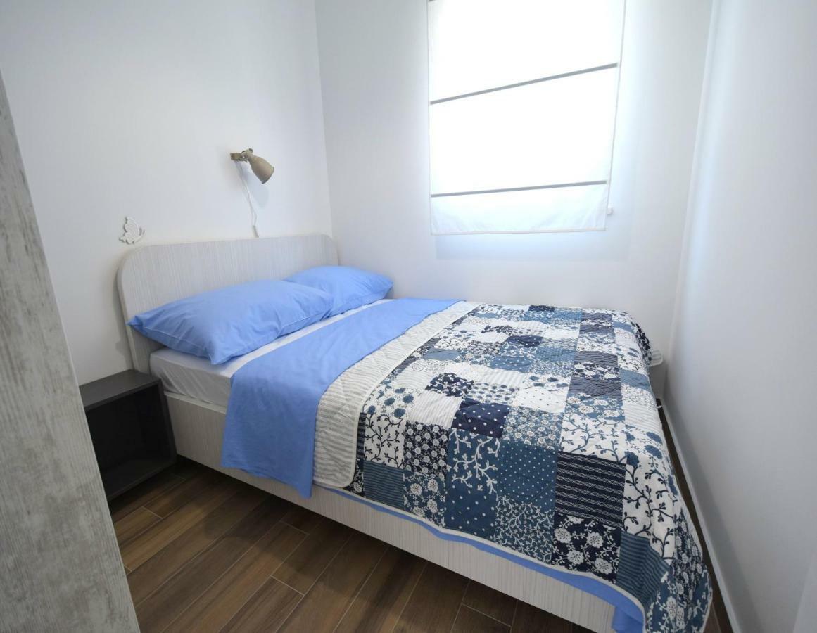 Apartments Medna Čižići Eksteriør bilde