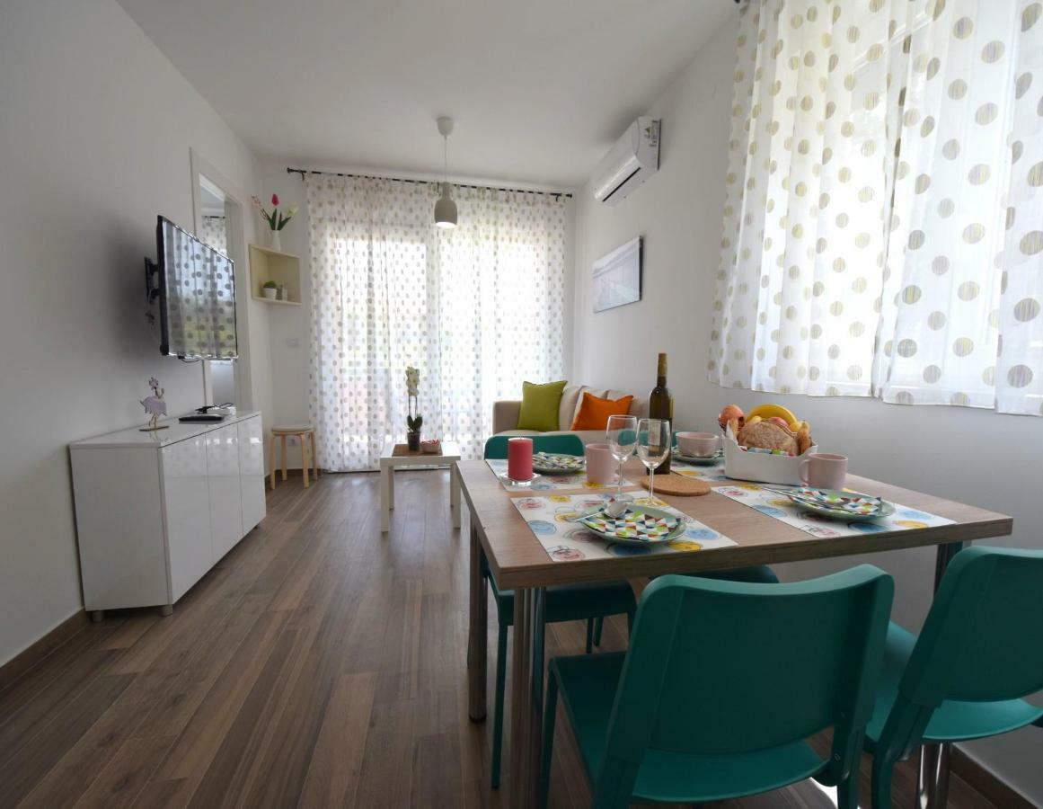 Apartments Medna Čižići Eksteriør bilde